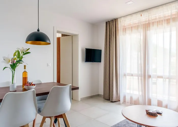 Bikin 2 Apartamento *